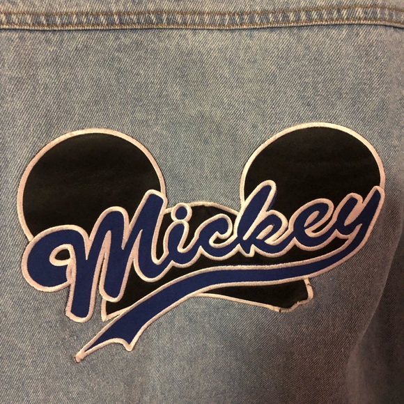🎠COPY - Vintage 1990s Mickey & Co. Denim Jacket - 668 $40 or $35 w/offer - Picture 5 of 6